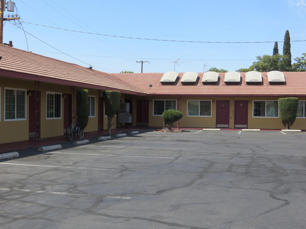 Travel Haven Motel Hanford Eksteriør billede
