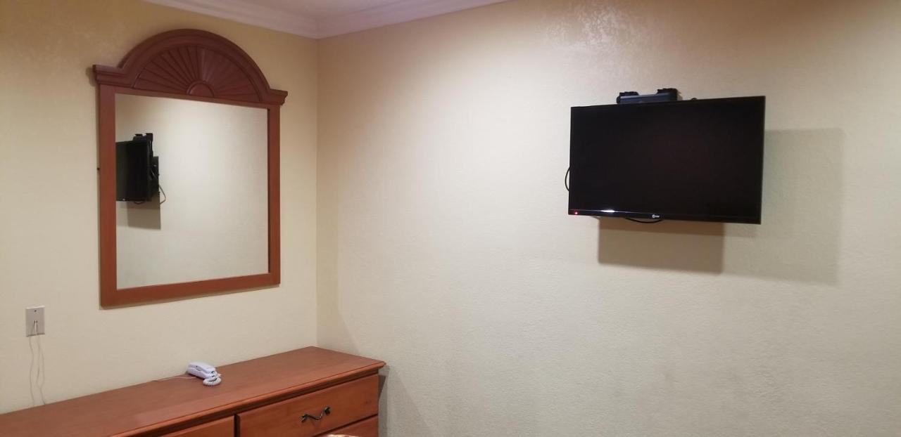 Travel Haven Motel Hanford Eksteriør billede
