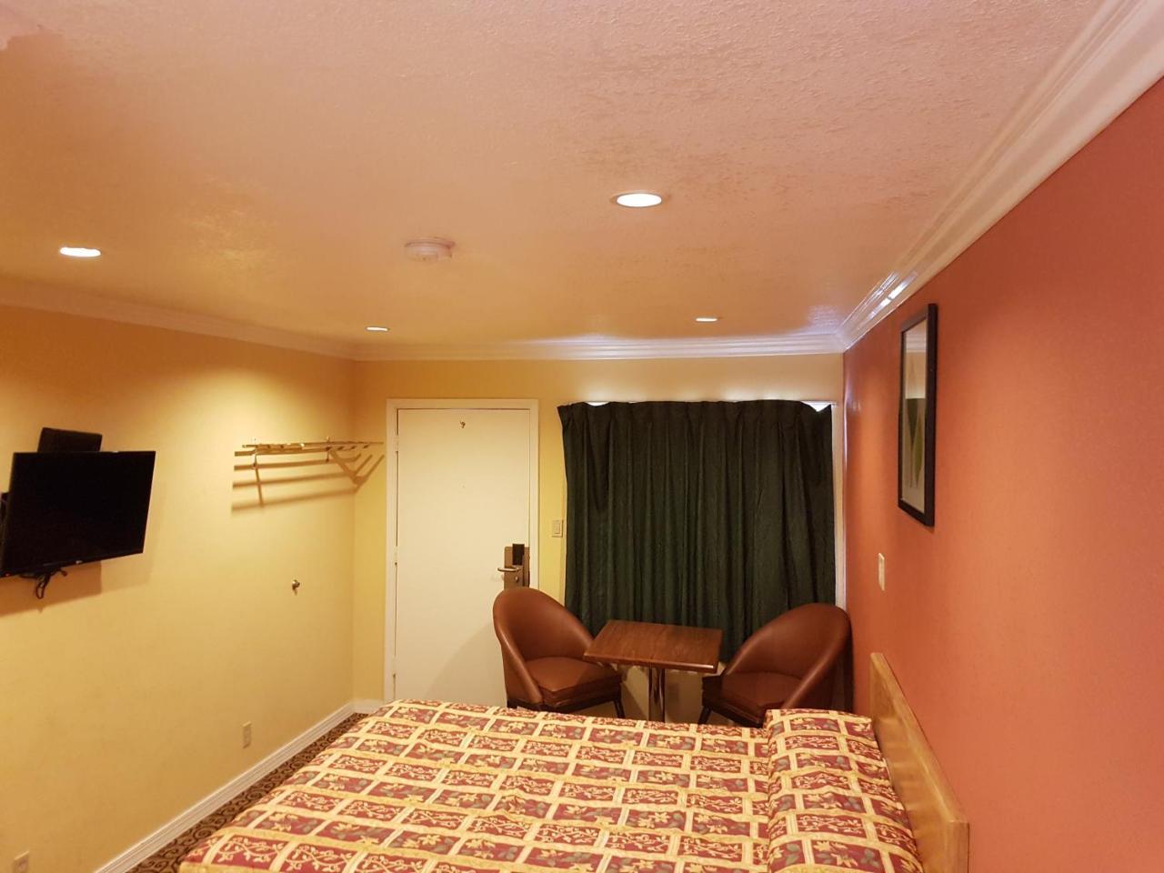Travel Haven Motel Hanford Eksteriør billede