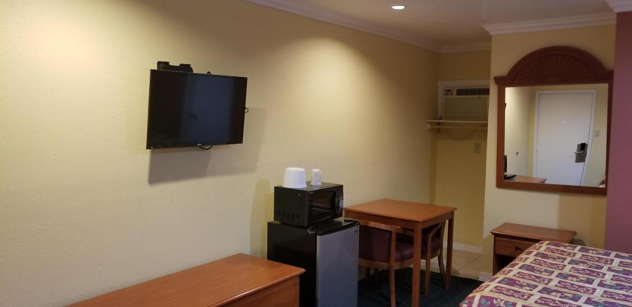 Travel Haven Motel Hanford Eksteriør billede